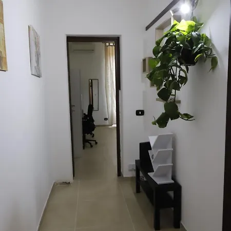 דירה Mi Casa Es Tu Casa קטאניה